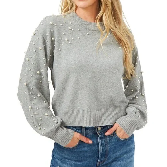 Chelsea & Violet
Drop Shoulder Long Balloon Pearl Boucle Statement Sweater🦋🦋 - Picture 1 of 4